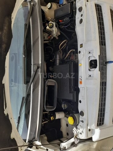 Ford Transit-3
