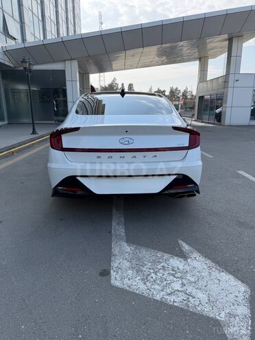 Hyundai Sonata-3