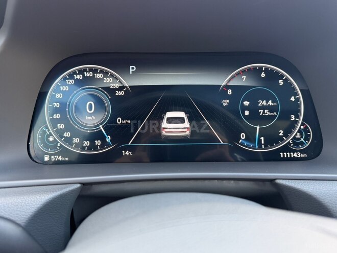 Hyundai Sonata-8