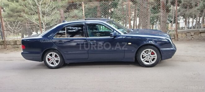 Mercedes E 200 1999, 394,586 km - 2.0 l - Bakı