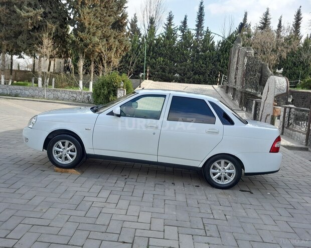 LADA (VAZ) Priora 2013, 310,000 km - 1.6 л - Saatlı