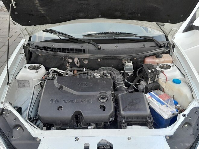 LADA (VAZ) Priora 2013, 310,000 km - 1.6 л - Saatlı