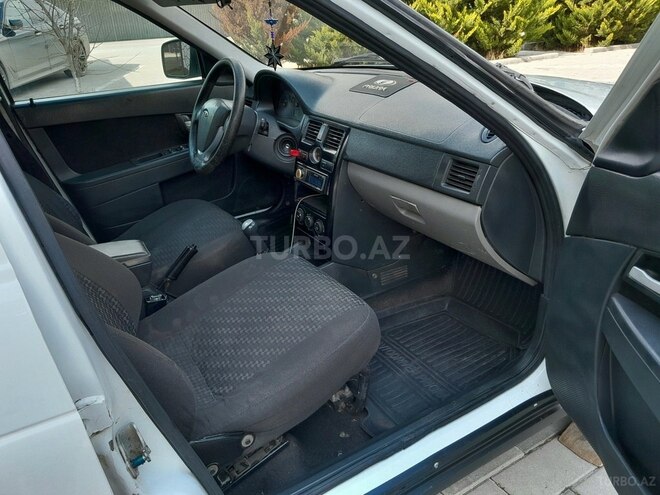 LADA (VAZ) Priora 2013, 310,000 km - 1.6 л - Saatlı
