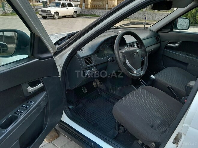 LADA (VAZ) Priora 2013, 310,000 km - 1.6 л - Saatlı