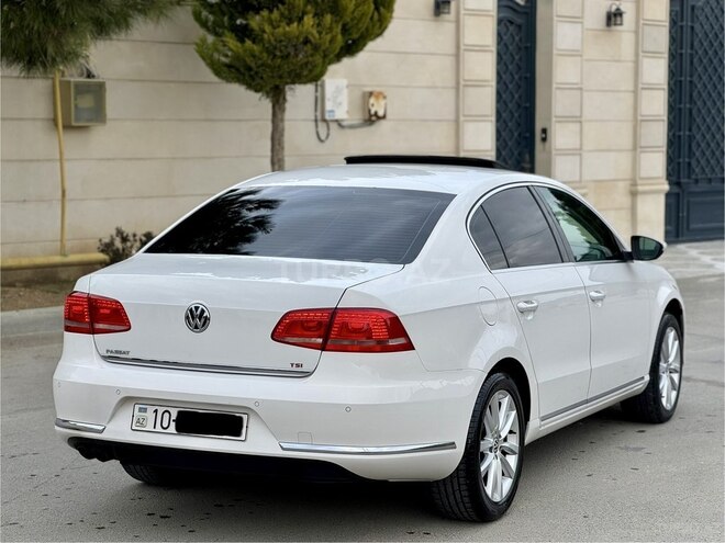 Volkswagen Passat 2013, 247,000 km - 1.8 l - Bakı