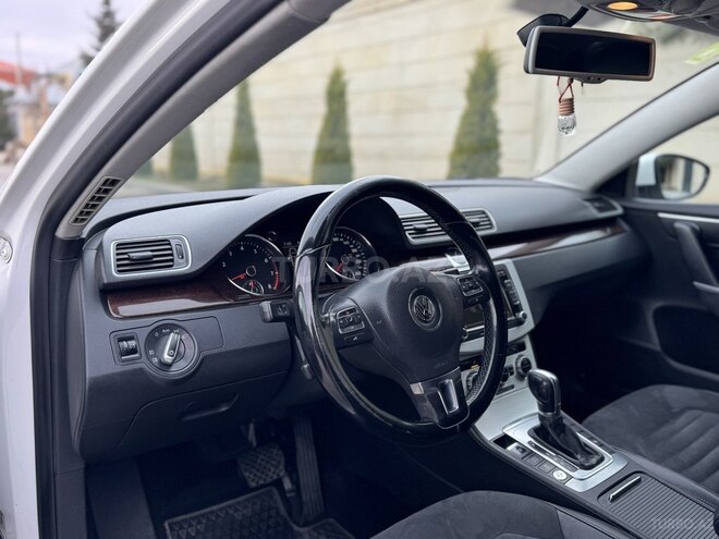 Volkswagen Passat 2013, 247,000 km - 1.8 l - Bakı