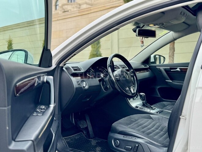 Volkswagen Passat 2013, 247,000 km - 1.8 l - Bakı
