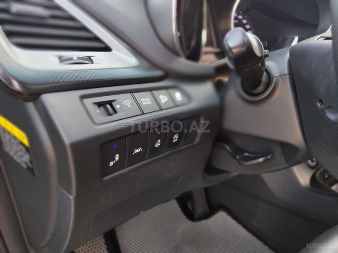 Hyundai Santa Fe-21