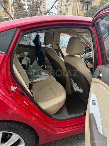 Hyundai Accent 2014, 184,428 km - 1.6 l - Bakı