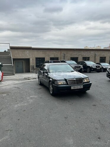 Mercedes C 180 1995, 310,578 km - 1.8 л - Bakı