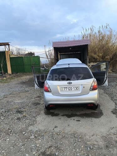 Kia Rio 2009, 253,000 km - 1.5 л - Füzuli
