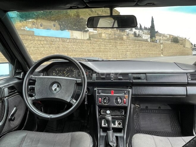 Mercedes 230 E 1990, 250,000 km - 2.3 l - Bakı