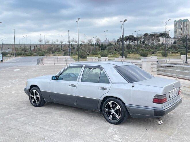 Mercedes 230 E 1990, 250,000 km - 2.3 l - Bakı