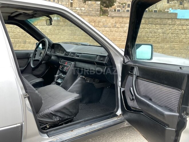 Mercedes 230 E 1990, 250,000 km - 2.3 l - Bakı