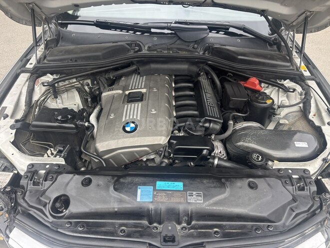 BMW 525 2006, 280,000 km - 2.5 l - Bakı