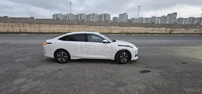 Changan Qiyuan A05 2024, 37,500 km - 1.5 l - Bakı