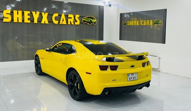 Chevrolet Camaro-10
