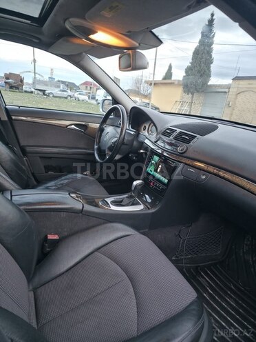 Mercedes E 270 2005, 304,000 km - 2.7 l - Gəncə