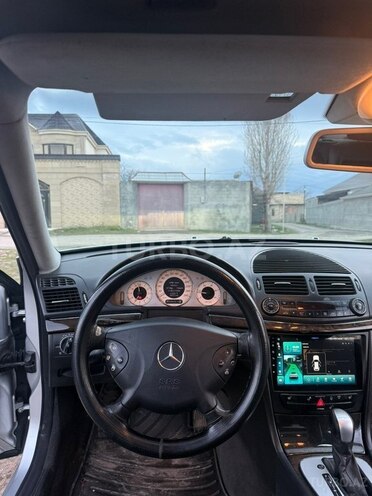 Mercedes E 270 2005, 304,000 km - 2.7 l - Gəncə