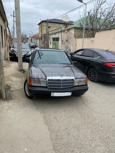 Mercedes 190 1991, 249,497 km - 2.0 л - Bakı