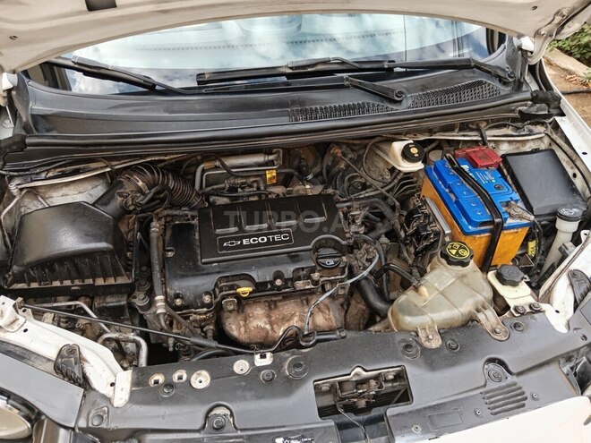 Chevrolet Aveo-2