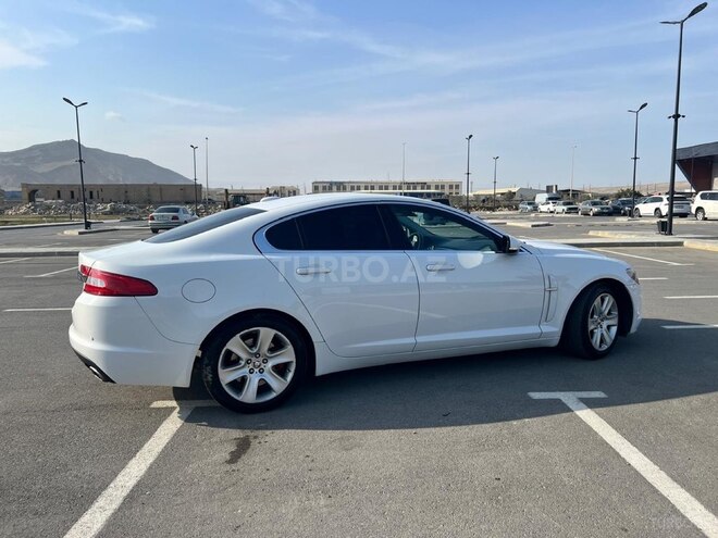 Jaguar XF-5