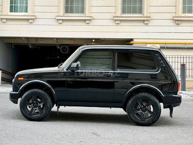 LADA (VAZ) Niva-4