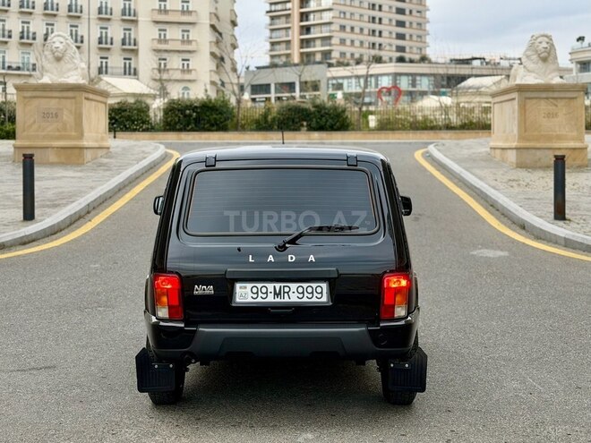 LADA (VAZ) Niva-3