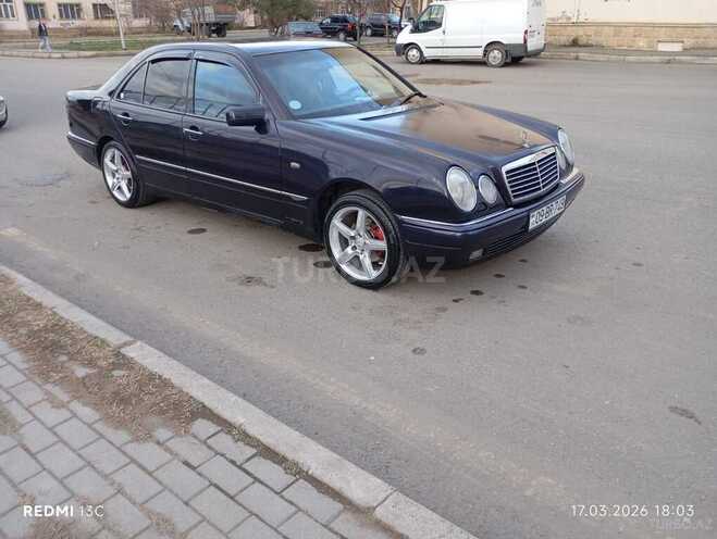 Mercedes E 200 1997, 450,000 km - 2.0 l - Gəncə