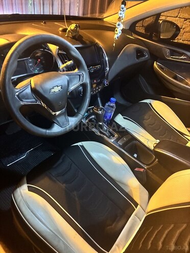 Chevrolet Cruze-3