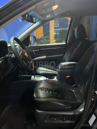 Hyundai Santa Fe-16