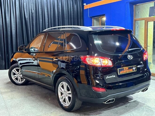 Hyundai Santa Fe-8