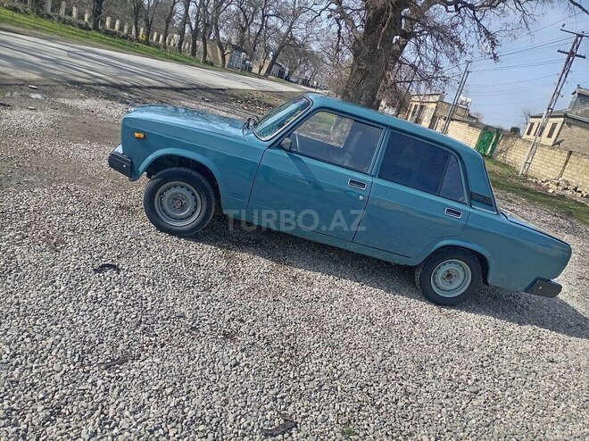 LADA (VAZ) 2107 2004, 125,800 km - 1.6 l - Xudat