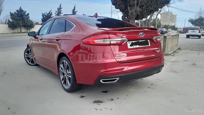 Ford Fusion (North America) 2019, 168,000 km - 2.0 л - Bakı