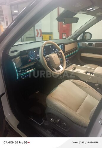Hyundai Santa Fe-12