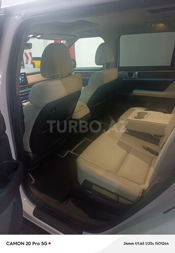 Hyundai Santa Fe-13