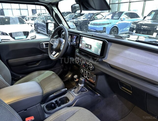 Jeep Wrangler-10