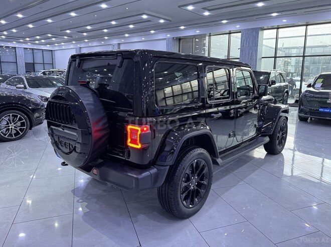 Jeep Wrangler-5