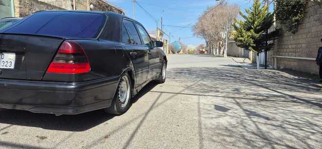 Mercedes C 200 1995, 317,000 km - 2.0 l - Bakı