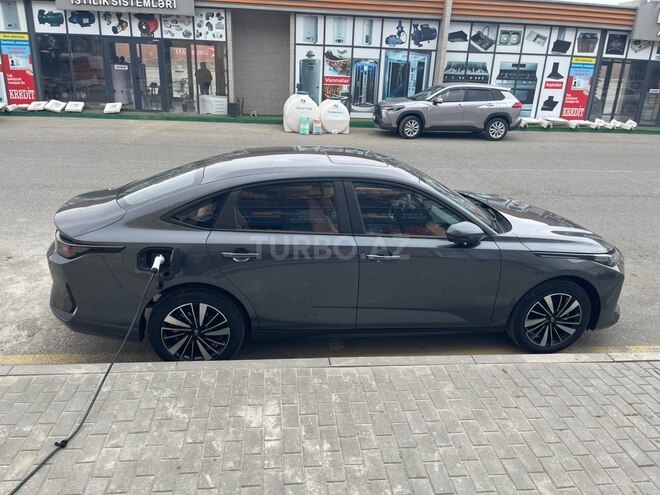 Changan Qiyuan A05 2025, 17,800 km - 1.5 l - Bakı