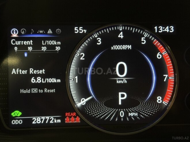 Lexus ES 300h-18