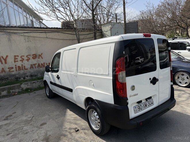 Fiat Doblo 2010, 370,000 km - 1.3 l - Bakı