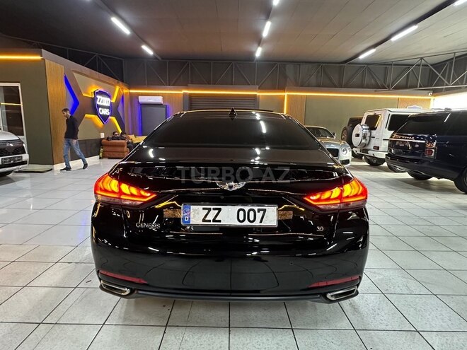 Hyundai Genesis-6