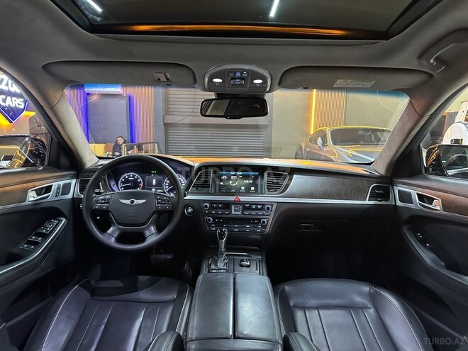 Hyundai Genesis-20