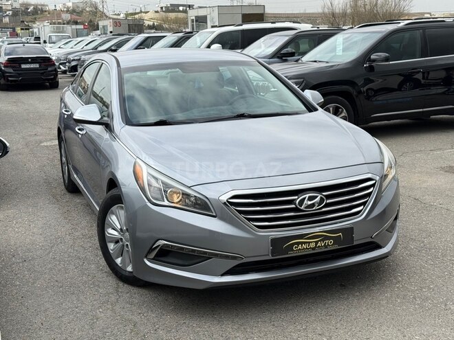 Hyundai Sonata-1