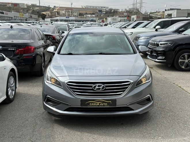 Hyundai Sonata-4