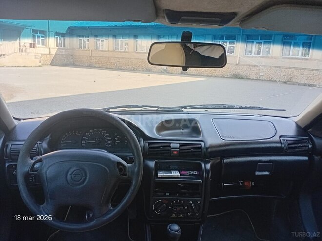 Opel Astra 1997, 245,200 km - 1.6 l - Bakı