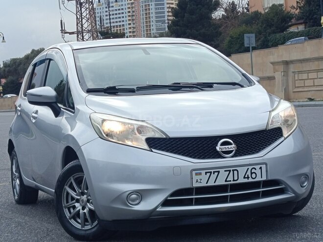 Nissan Note-5