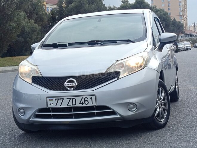 Nissan Note-4