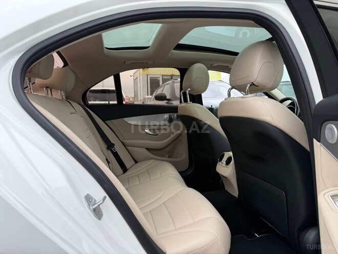 Mercedes C 300-18
